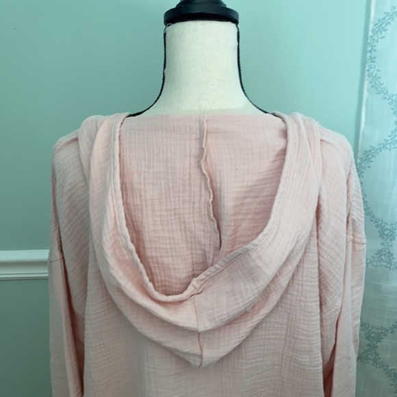 C & C California pale dusty pink hooded shirt Size Large. NWT - Picture 6 of 9